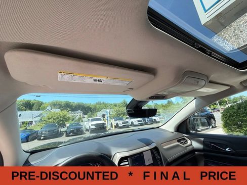 Used 2023 GMC Acadia Denali w/ Black Diamond Edition AWD/4WD image 52