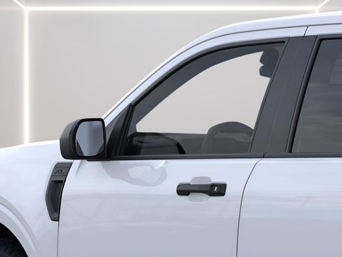 New 2026 Ford Maverick XL image 21