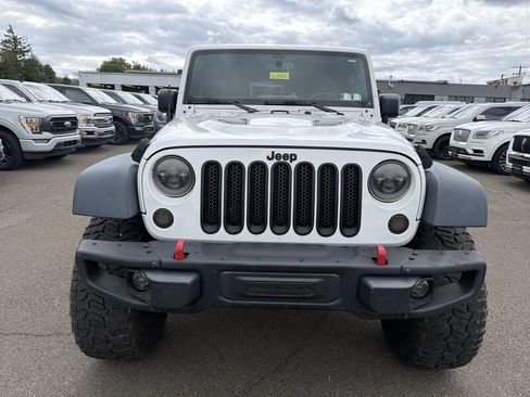Used 2015 Jeep Wrangler Unlimited Rubicon AWD/4WD image 8