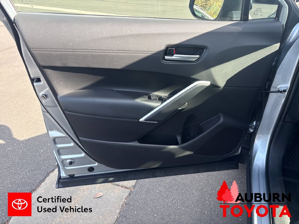 Certified 2025 Toyota Corolla Cross AWD Hybrid w/ Convenience Package image 10