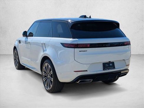 Used 2025 Land Rover Range Rover Sport Dynamic SE image 9