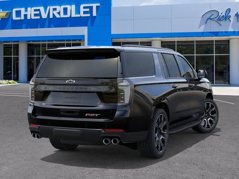 New 2026 Chevrolet Suburban RST w/ Advanced Technology Package AWD/4WD image 6