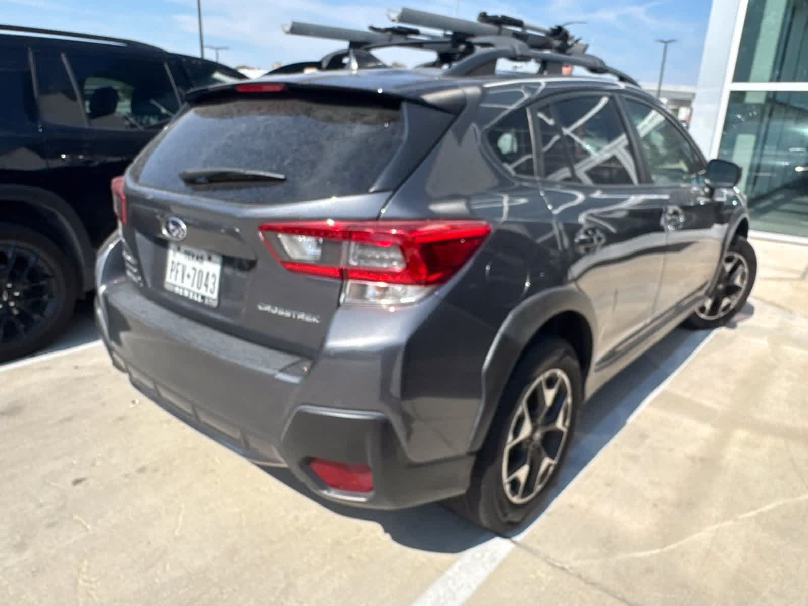 Used 2020 Subaru Crosstrek 2.0i Premium w/ Moonroof Package 2 AWD/4WD image 6