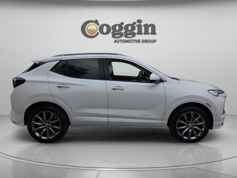 New 2026 Buick Encore GX Avenir w/ Avenir Convenience Package AWD/4WD image 6