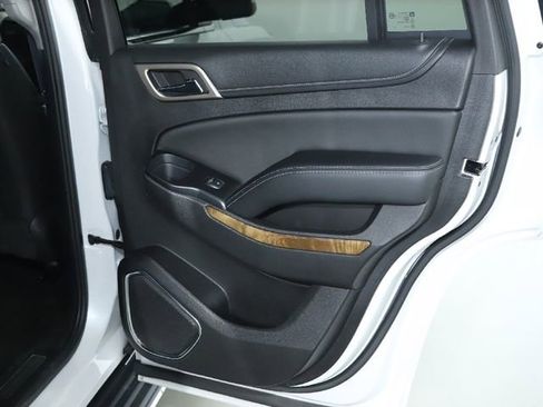 Used 2017 GMC Yukon Denali w/ Open Road Package image 24