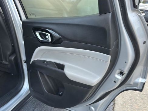 Used 2024 Jeep Compass Limited image 13