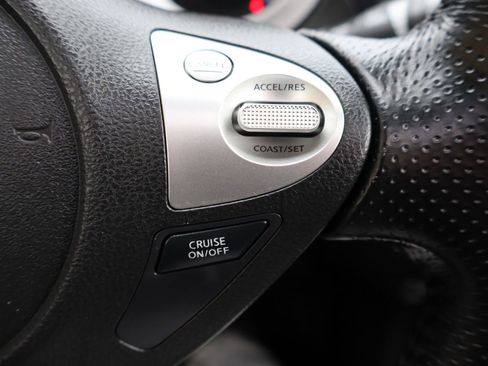 Used 2012 Nissan Juke SL image 31