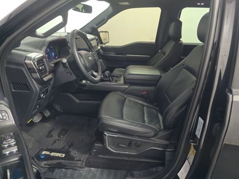 Used 2024 Ford F150 Lariat AWD/4WD image 9