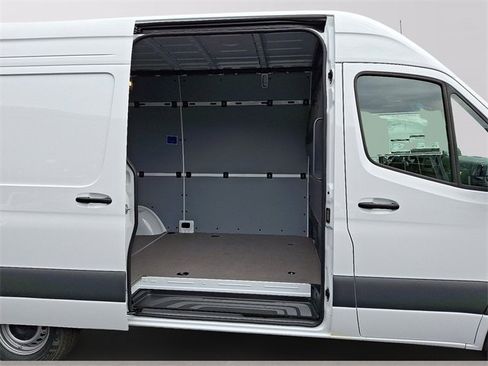 New 2026 Mercedes-Benz Sprinter 144 Cargo image 7