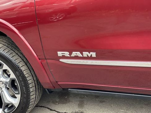 Used 2022 RAM 1500 Limited AWD/4WD image 10