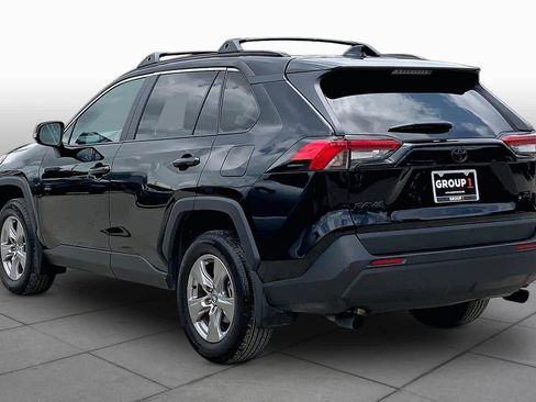 Used 2025 Toyota RAV4 XLE w/ Convenience Package FWD image 12