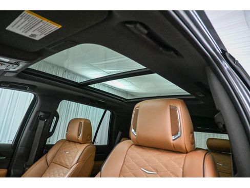 Used 2021 Cadillac Escalade Sport w/ Driver Assist Tech Package image 11