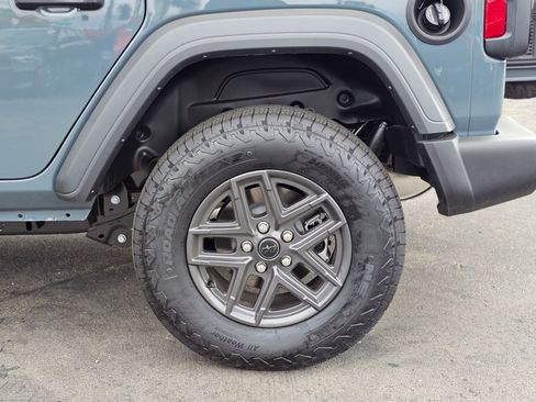New 2026 Jeep Wrangler Unlimited Sport AWD/4WD image 10