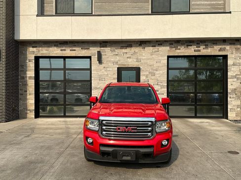 Used 2019 GMC Canyon SLE w/ SLE Convenience Package AWD/4WD image 8