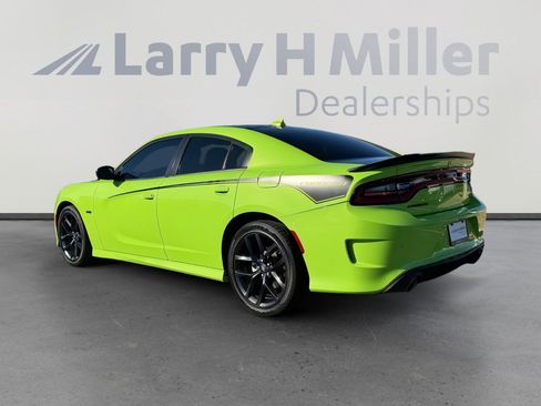 Used 2023 Dodge Charger R/T w/ Blacktop Package image 3