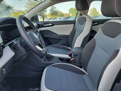 New 2026 Volkswagen Taos S FWD image 7