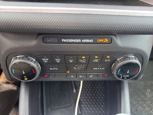Used 2023 Ford Bronco Sport Outer Banks w/ Tech Package AWD/4WD image 16