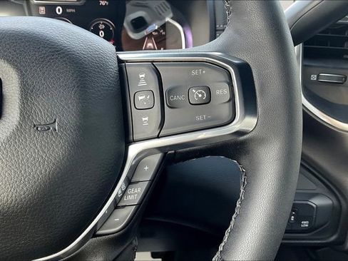 New 2026 RAM 2500 Laramie w/ Sport Appearance Package AWD/4WD image 15
