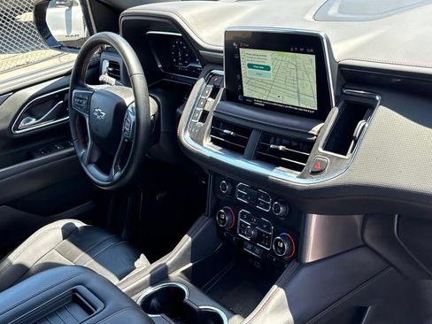 Used 2024 Chevrolet Suburban RST RWD image 28