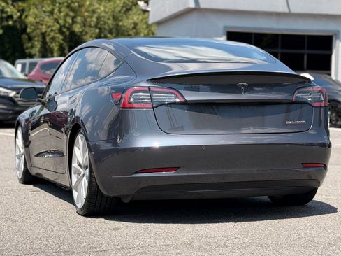 Used 2018 Tesla Model 3 AWD/4WD image 3
