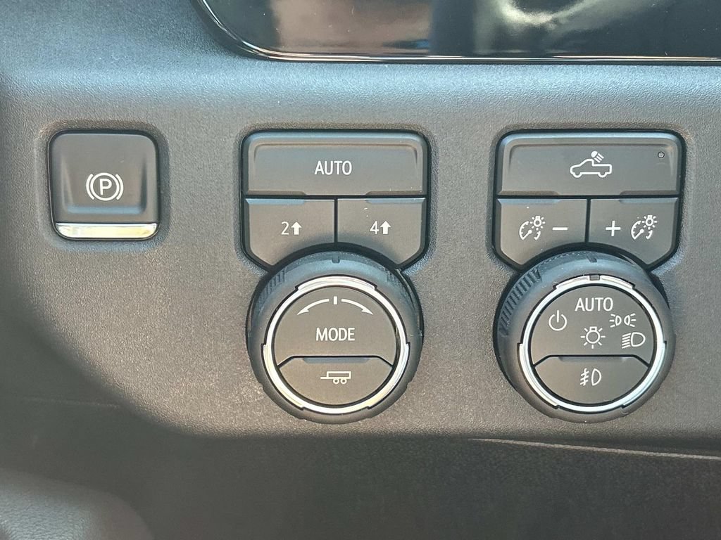 New 2026 Chevrolet Silverado 1500 RST AWD/4WD image 29