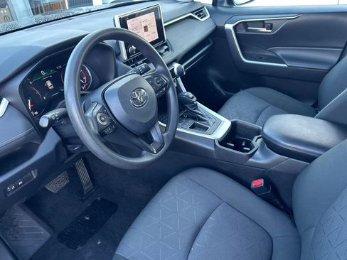 Used 2024 Toyota RAV4 XLE image 12