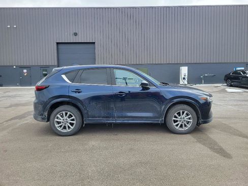 Used 2025 MAZDA CX-5 AWD 2.5 S w/ Preferred Package image 2