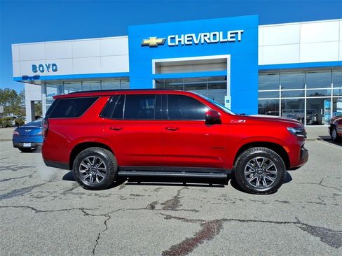 Used 2023 Chevrolet Tahoe Z71 w/ Luxury Package image 12