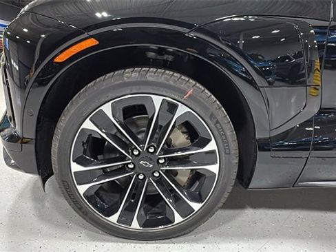 New 2026 Chevrolet Blazer EV SS image 15