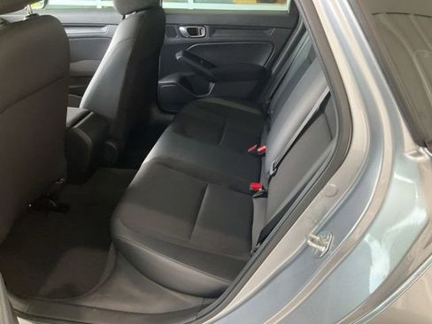 Used 2023 Honda Civic Sport image 18