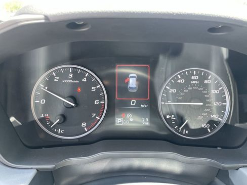 Certified 2025 Subaru Crosstrek 2.0i Premium AWD/4WD image 10