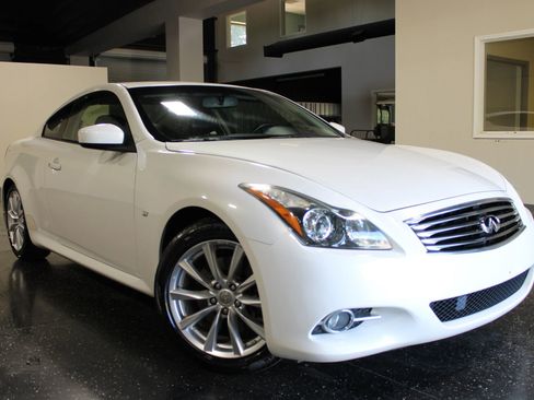 Used 2014 INFINITI Q60 Journey w/ Premium Package image 1