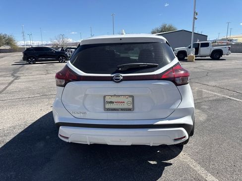 Used 2025 Nissan Kicks Play S image 8