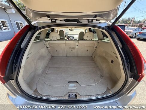Used 2015 Volvo XC60 T6 Platinum AWD/4WD image 20