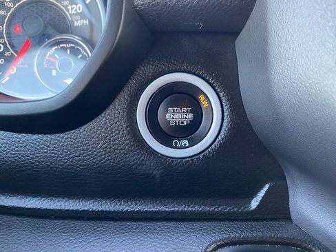 Certified 2023 RAM 1500 Laramie image 18