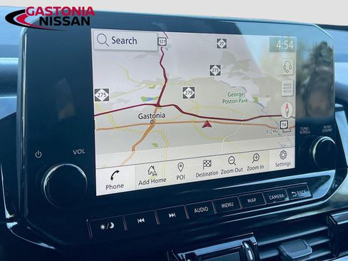 Used 2024 Nissan Pathfinder SL image 17