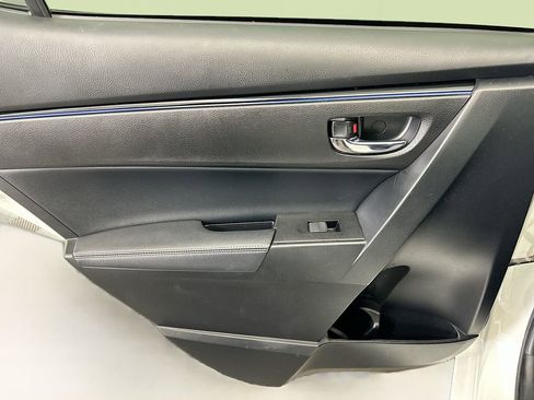 Used 2019 Toyota Corolla SE image 24