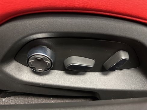 New 2026 Chevrolet Corvette Z06 w/ Stealth Interior Trim Package image 25