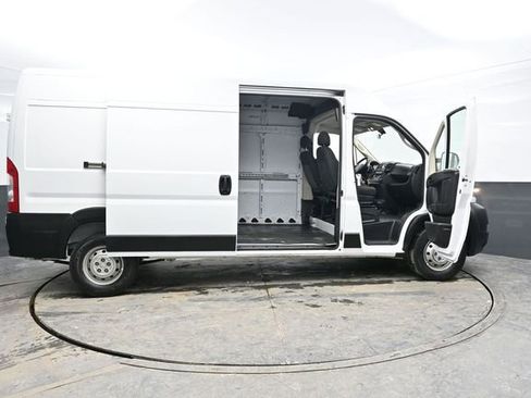 Used 2021 RAM ProMaster 2500 FWD image 42