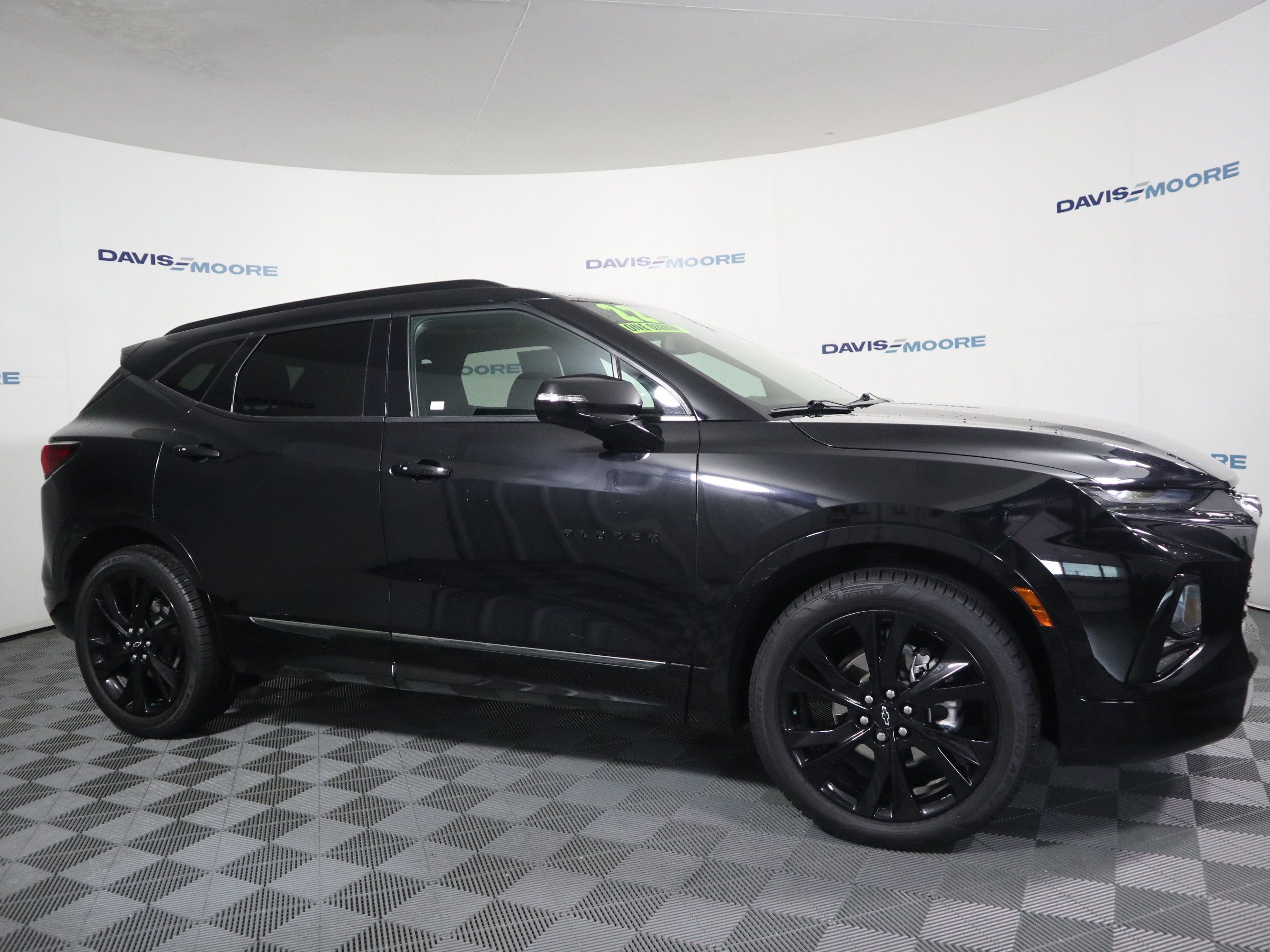 Used 2022 Chevrolet Blazer RS w/ Enhanced Convenience Package FWD image 4