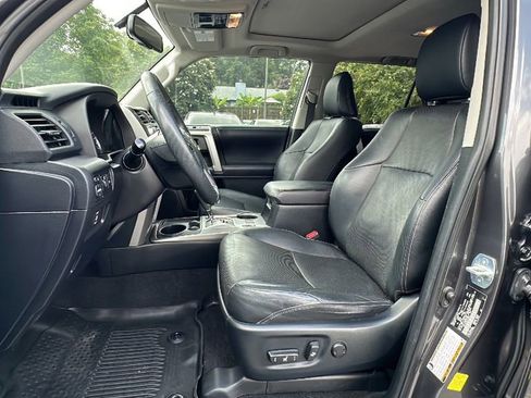 Used 2019 Toyota 4Runner Limited image 9