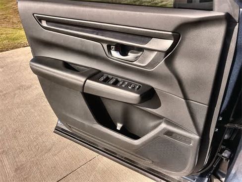 Certified 2024 Honda CR-V Sport image 30