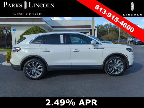 Certified 2022 Lincoln Nautilus Reserve w/ Equipment Group 201A image 3