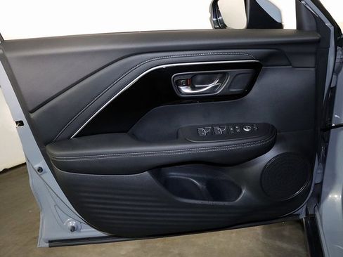 Certified 2025 Acura ADX AWD image 23