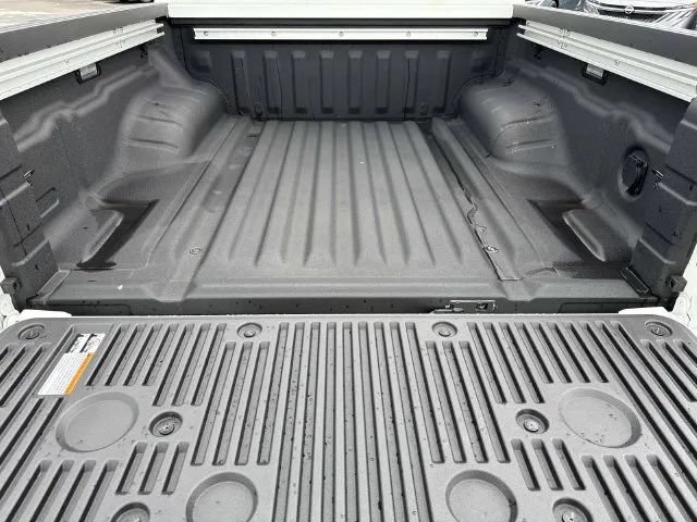 Certified 2025 Nissan Frontier Pro-X w/ Pro Convenience Package RWD image 13