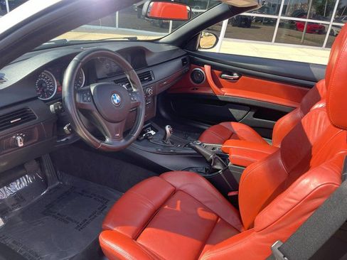 Used 2013 BMW M3 Convertible image 20