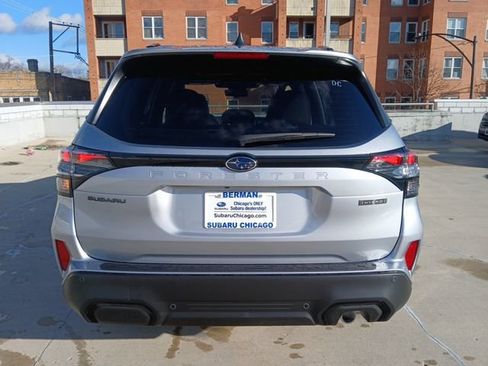 Used 2025 Subaru Forester Touring AWD/4WD image 31