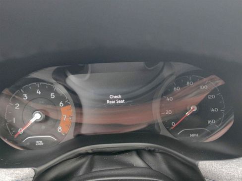 Used 2024 Jeep Compass Latitude w/ Altitude Special Edition AWD/4WD image 35