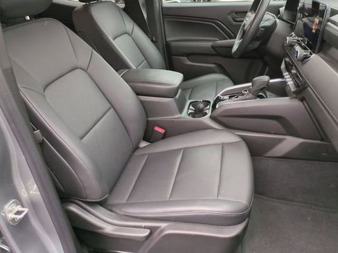 Certified 2024 Chevrolet Colorado Trail Boss w/ Advanced Trailering Package image 27