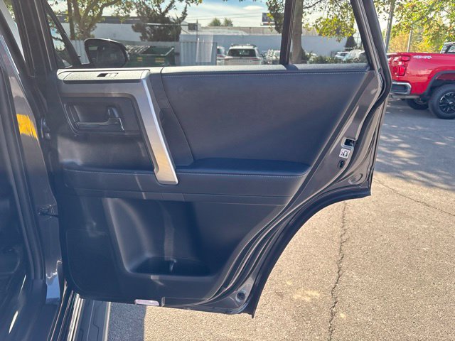 Used 2023 Toyota 4Runner Limited AWD/4WD image 41